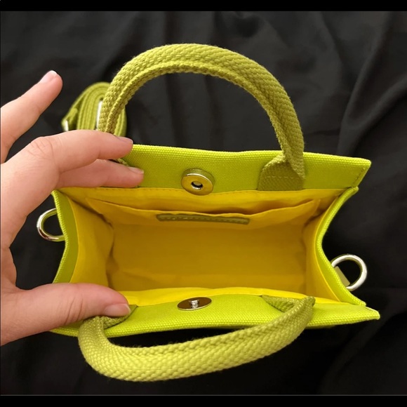 Brandon Blackwood Lime Green Canvas ESR Tote - Picture 9 of 10